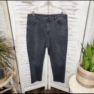 AMERICAN EAGLE Women’s Plus Size Curvy Mom Jeans Black Denim High Rise 16